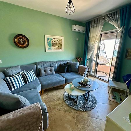Beach Front Apartment Vlorë Esterno foto