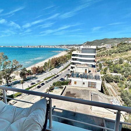 Beach Front Apartment Vlorë Esterno foto